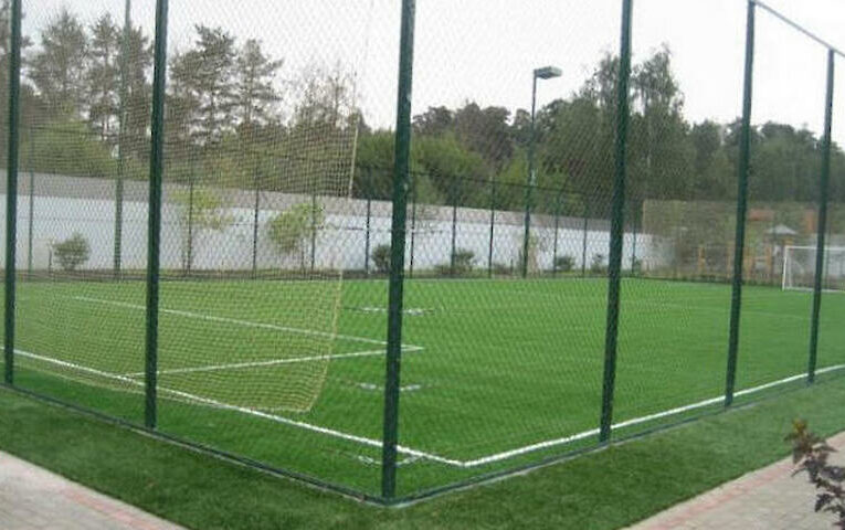 Майже 1,5 мільйона витратить Миронівка на майданчик для мініфутболу