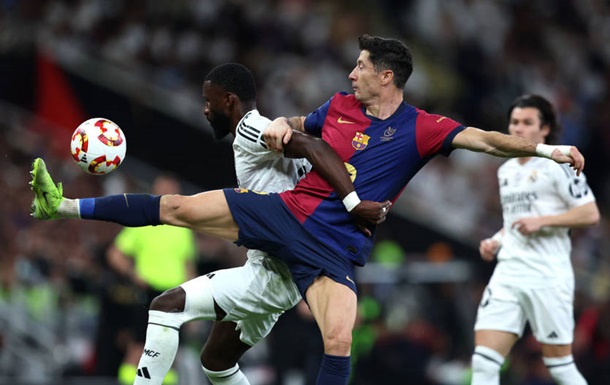 Барселона розгромила Реал в матчі з купою голів і червоною