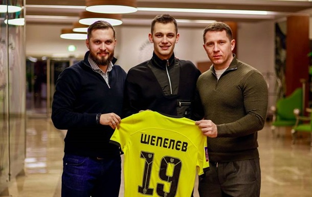 Олександрія оголосила про підписання Шепелєва