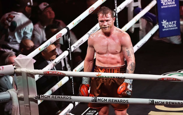 Названі потенційні суперники Альвареса на бій перед зустріччю з Кроуфордом