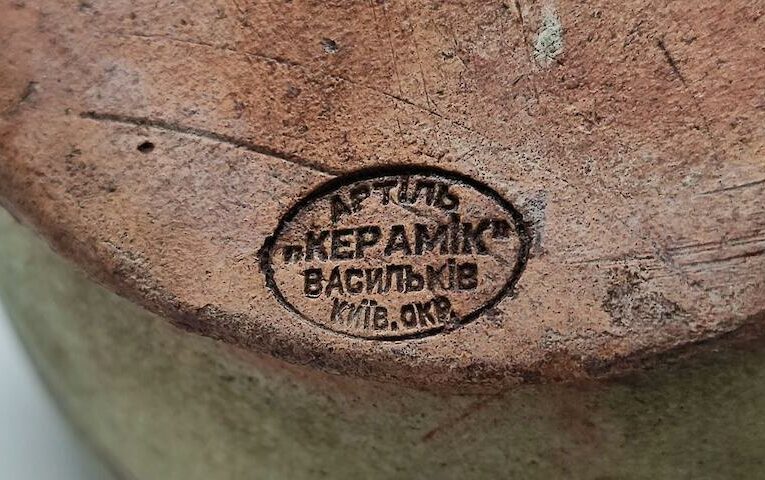 Унікальні вироби артілі “Керамік Васильків” продовжують дивувати