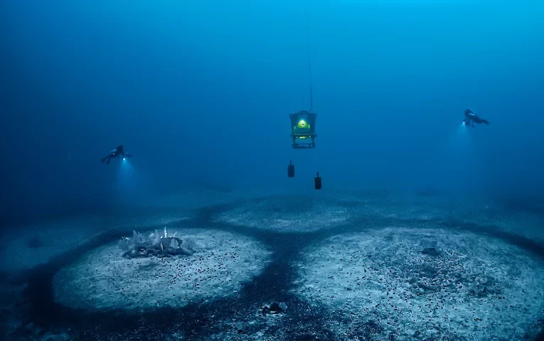 Розгадана таємниця кільцевих утворень на дні Середземного моря