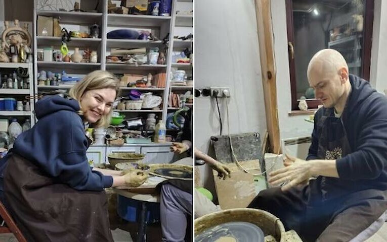 В гончарні на Обухівщині проводяться заняття з реабілітації поранених воїнів