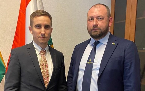 В Угорщині після двох років “паузи” почав роботу новий посол України