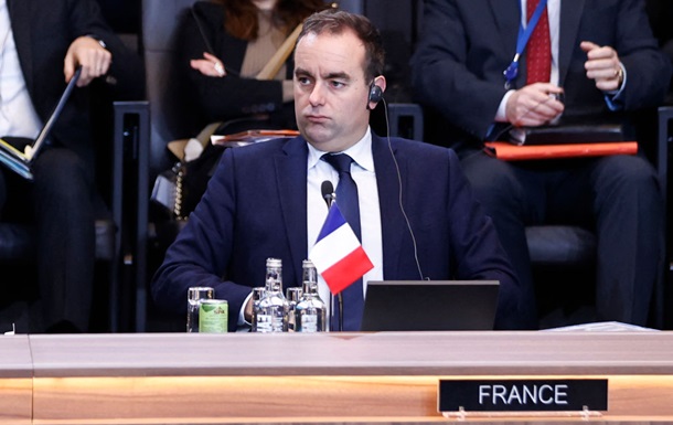 Франція заявили про провокацію літака РФ проти дрона в Середземномор’ї