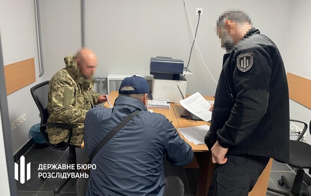 Полковник допоміг дружині в тилу отримати майже мільйон “бойових” виплат