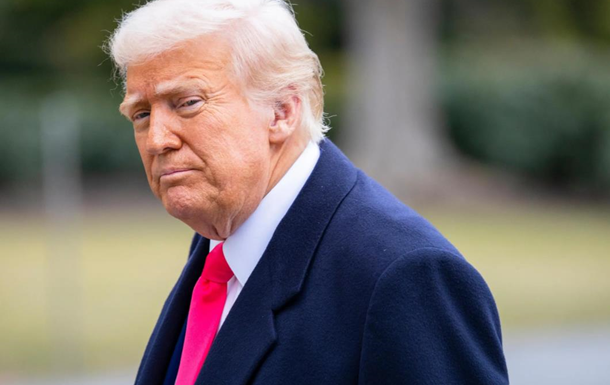 Трамп відповів на слова Зеленського щодо впливу РФ на команду Білого дому