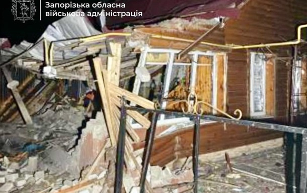 Росіяни обстріляли Запорізький район, є поранені