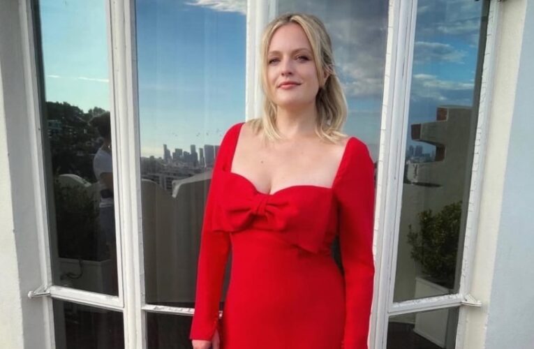 Акторка Елізабет Мосс уперше стала мамою