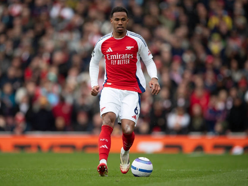 Новини спорту - Арсенал запропонує нову угоду ключовому гравцеві