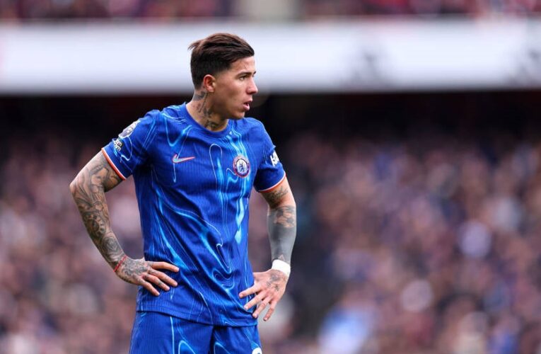 Атлетіко хоче обмінятися гравцями з Челсі