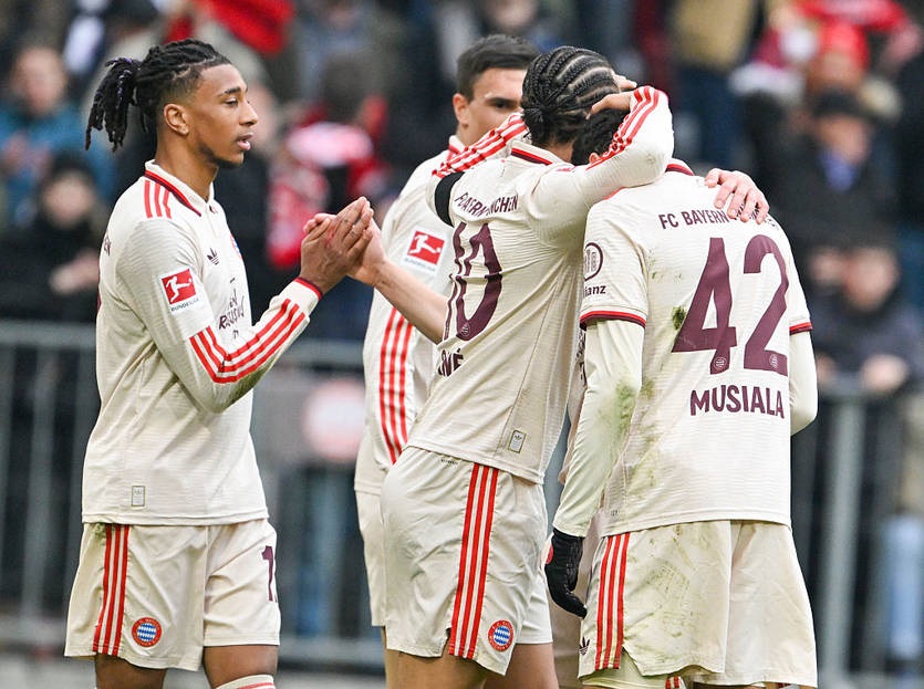 Новини спорту - Баварія спокійно впоралася з аутсайдером Бундесліги
