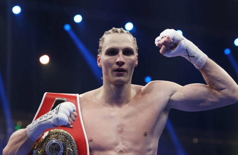 Бій непереможного українця скасовано через його травму