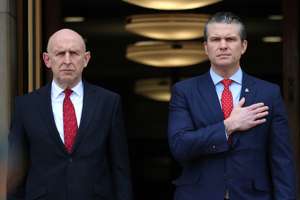 Новини світу - Британія спростувала відмову США від командування силами НАТО в Європі