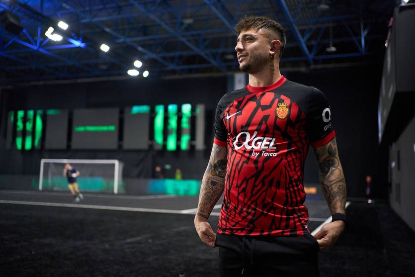 Новини спорту - Чинний гравець чемпіонату Іспанії зіграв у медіалізі Піке