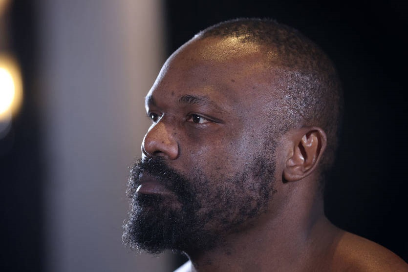 Новини спорту - Чісора: Не можу далі боксувати, у мене залишилися сили тільки на один бій