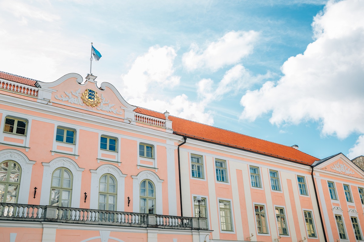 Новини світу - Естонія скасувала виборчі права росіян та білорусів