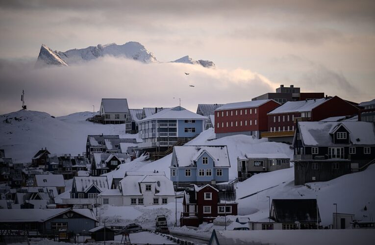 Гренландія створює коаліційний уряд на тлі тиску США