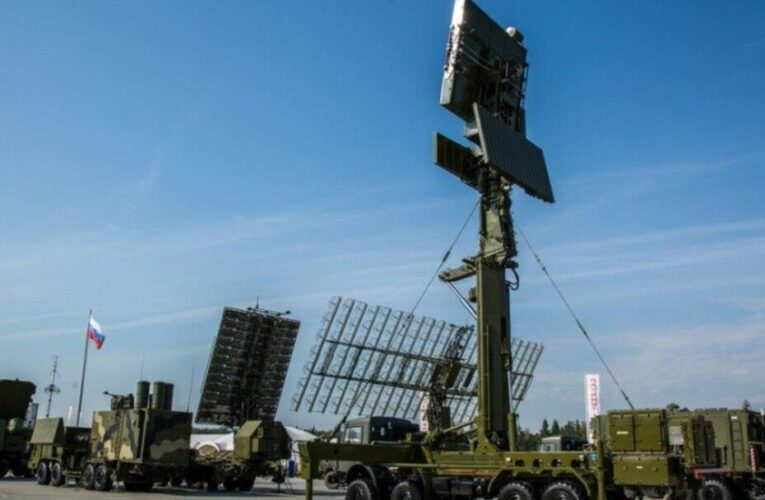 ГУР показали, як дрони знищують ППО росіян в Криму