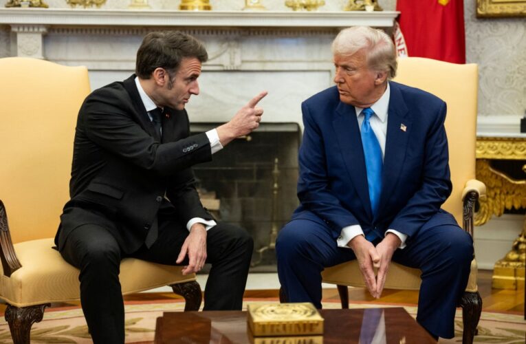 Макрон говорив із Трампом перед зустріччю “коаліції охочих” – ЗМІ