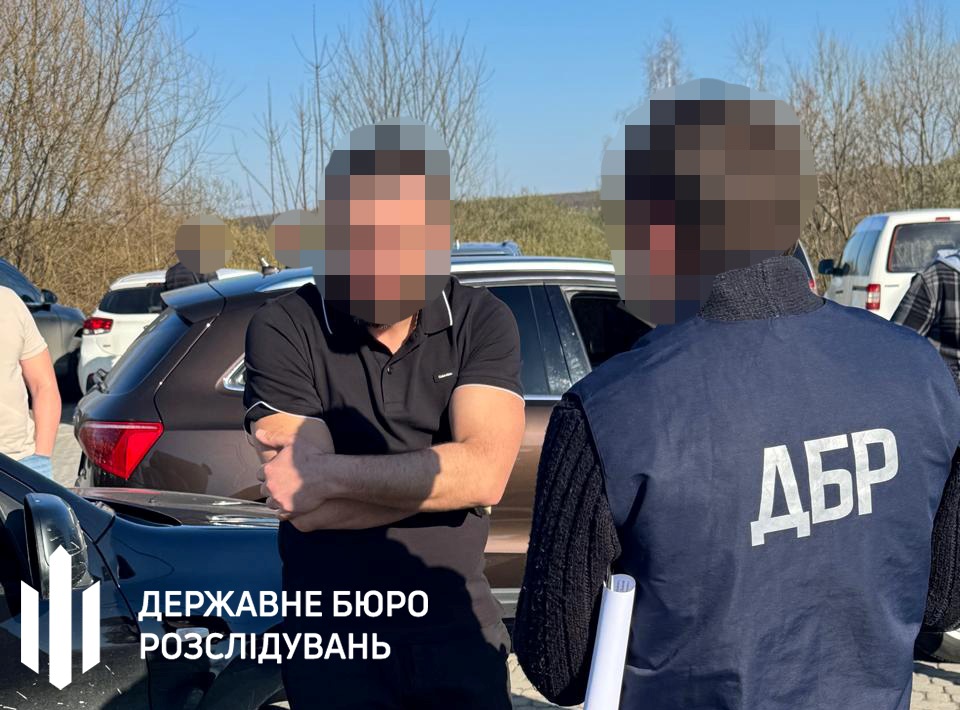 Новини України - На Львівщині викрили адвоката за допомогу ухилянту