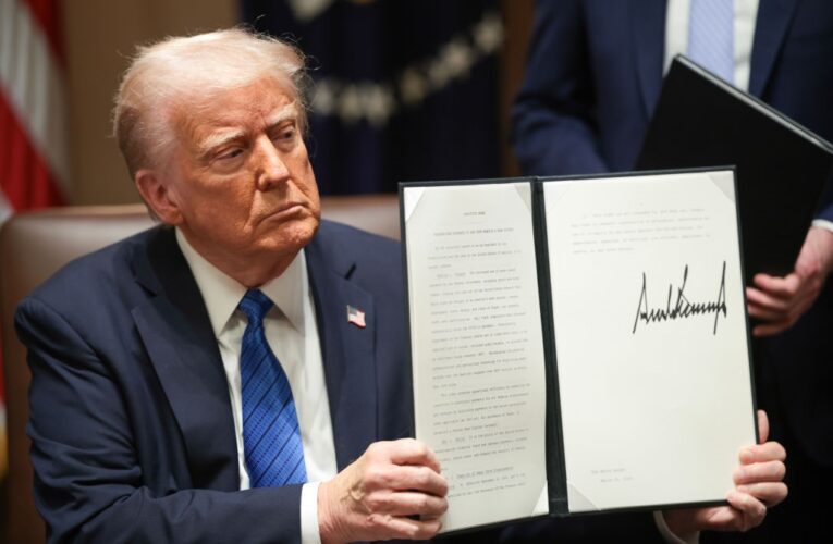 Нові мита Трампа вдарили по акціям автовиробників