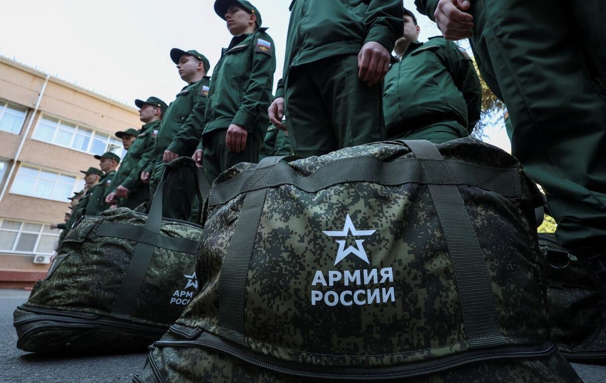 Новини світу - Путін оголосив наймасовіший призов за 14 років