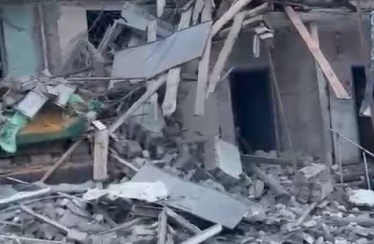 Росіяни вдарили КАБом по центру Куп’янська