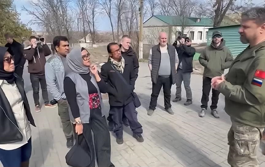 Новини України - Росіяни влаштували іноземним "блогерам" тур по ЗАЕС - Центр нацспротиву