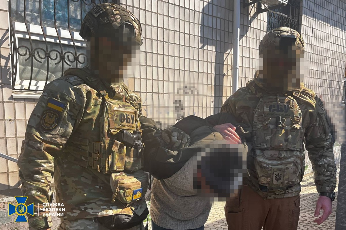 Новини України - СБУ попередила теракт біля ТЦК у Херсоні