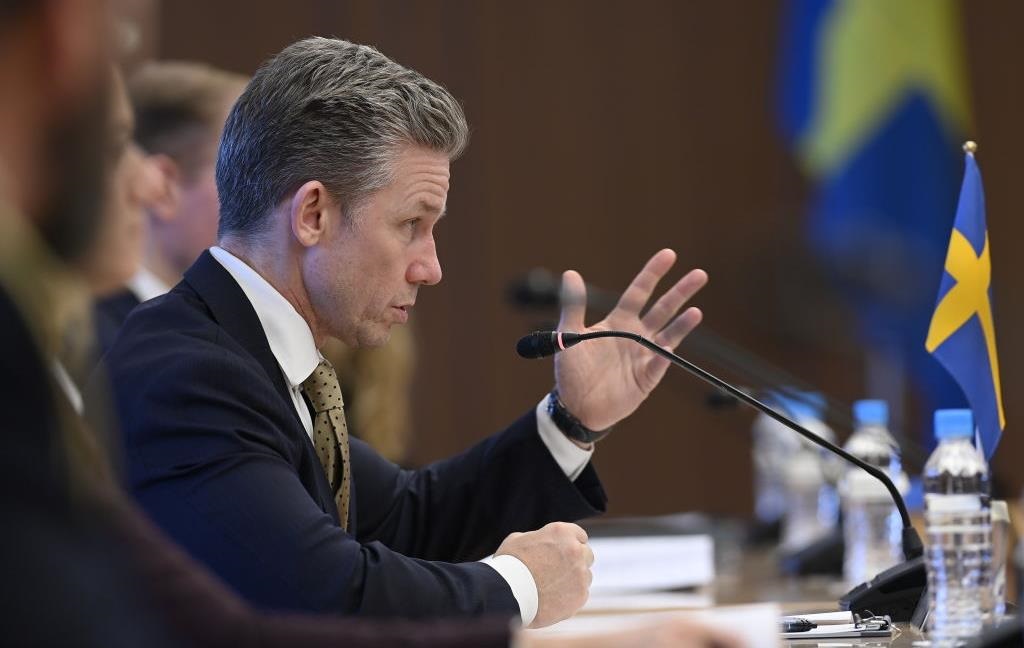 Новини світу - Швеція озброїть Україну на рекордні $1,6 млрд