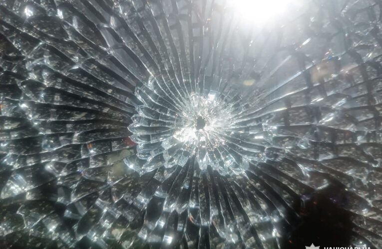 У Харкові невідомі розстріляли громадський транспорт