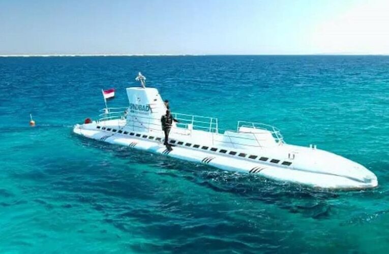 У Єгипті затонув туристичний батискаф, загинули росіяни