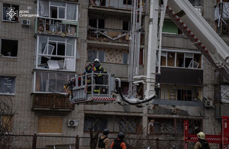 Удар по Сумах: у місті майже 100 постраждалих