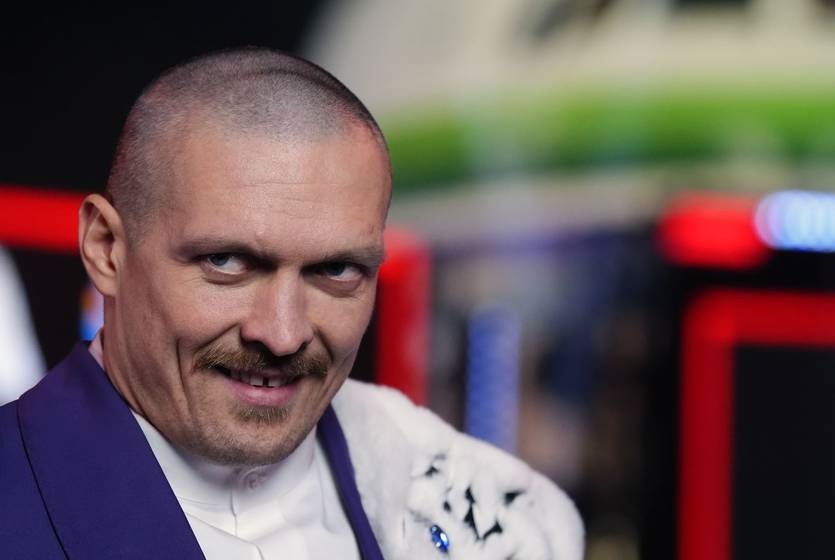 Новини спорту - Усик заінтригував постером про бій з несподіваним суперником