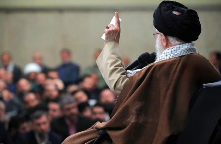 В Ірані заявили, що вдарять по території Британії у відповідь на дії Трампа