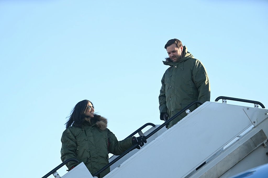 Новини світу - Венс прибув до Гренландії, попри обурення Данії