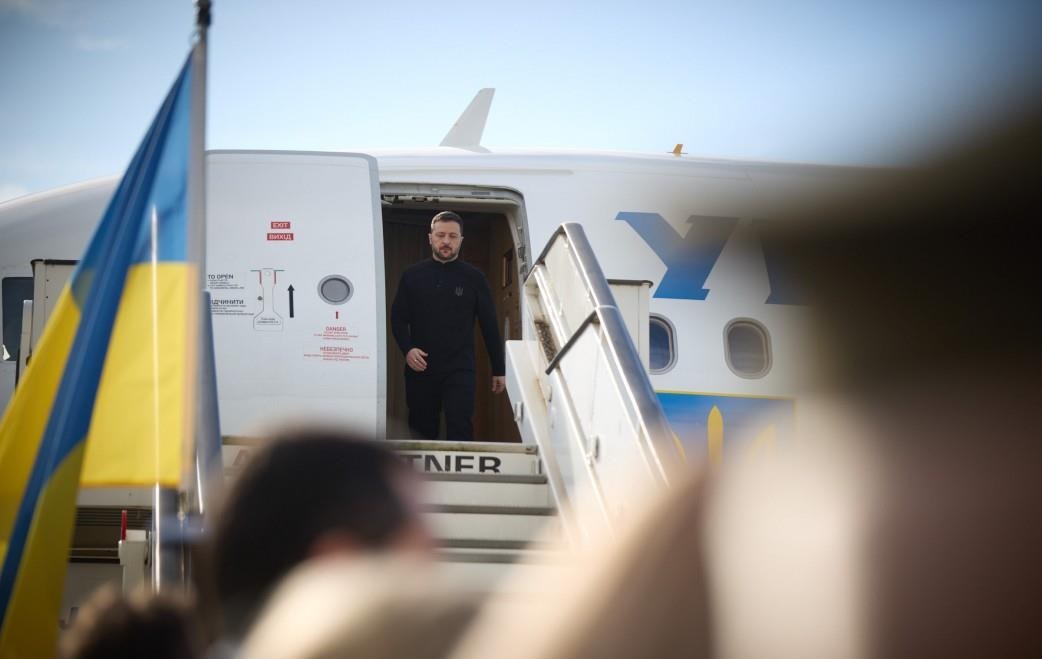 Новини України - Зеленський прибув до столиці Франції