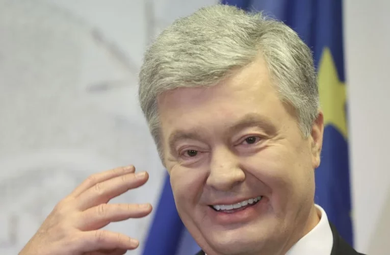 Порошенко розповідає в Європі про диктатуру в Україні, граючи на руку російській пропаганді — експерт