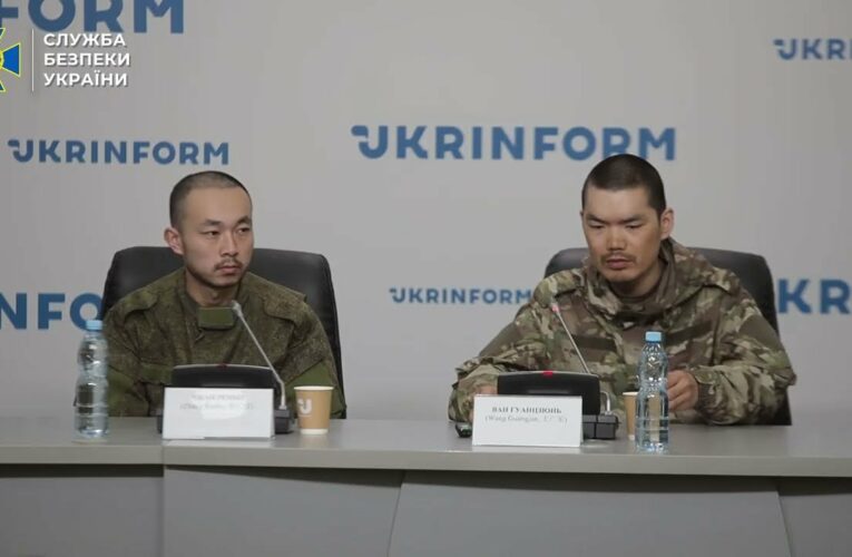 На пресконференції, організованій СБУ, військовополонені з КНР попросили організувати їхній обмін