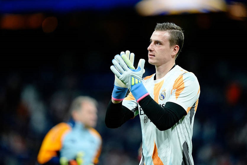 Новини спорту - Агент Луніна поділився інформацією про можливий трансфер воротаря