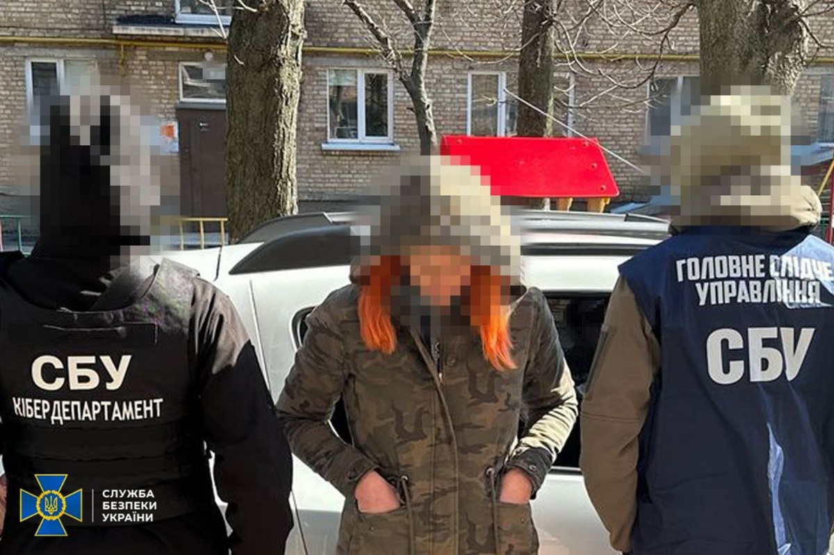 Новини України - Агентка ФСБ намагалась встановити камери для коригування ударів на Київщині