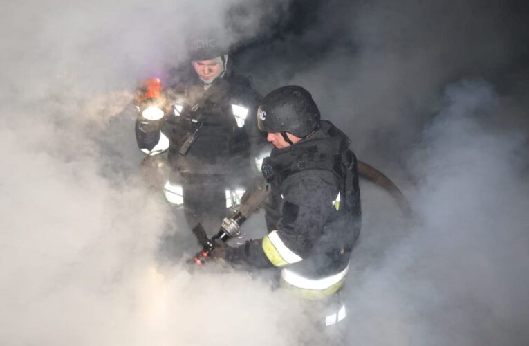 Атака дронів на Дніпропетровщину: пошкоджено інфраструктуру та будинки