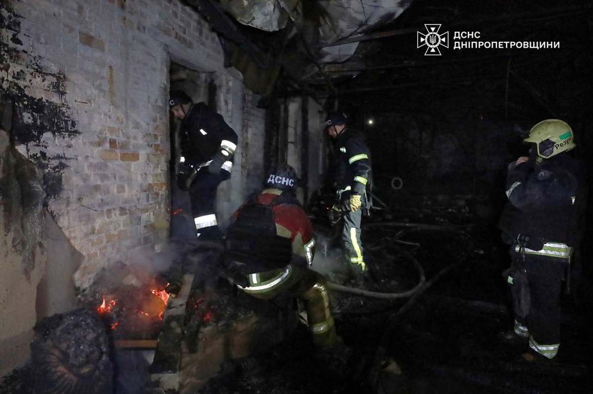 Новини України - Атака на Дніпро: з'явилися фото наслідків