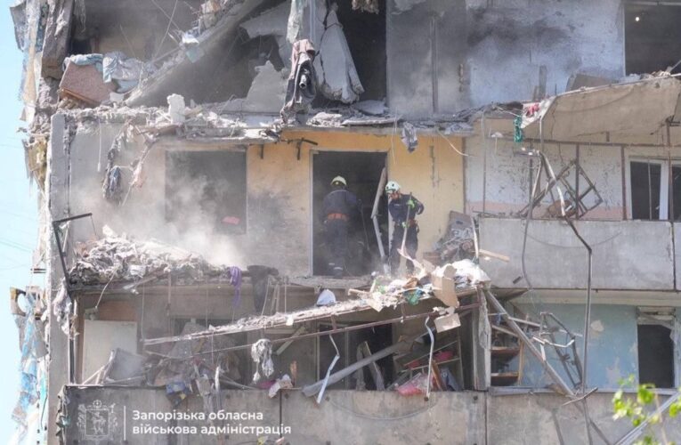 Атака на Запоріжжя: постраждали десятки цивільних