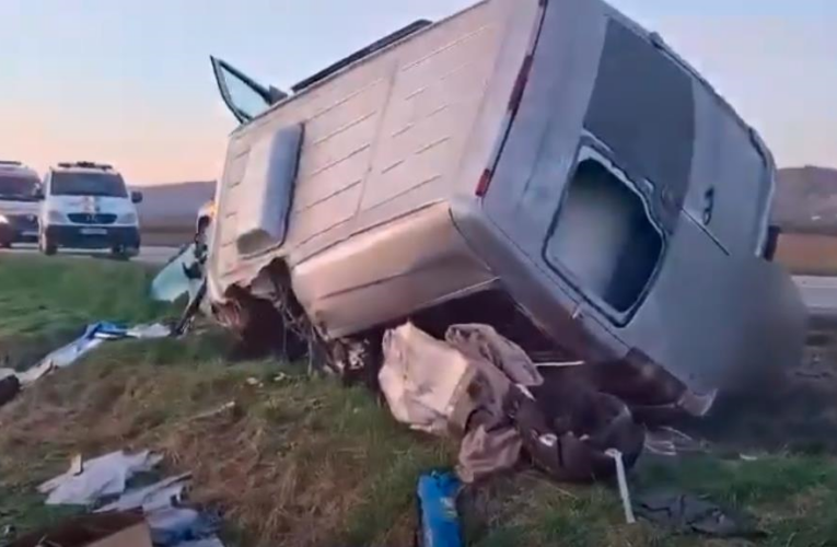 Автобус із молдавськими номерами потрапив у ДТП у Румунії: є загиблі