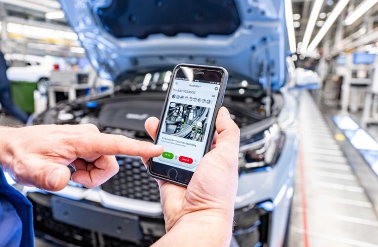 BMW починає використання штучного інтелекту для перевірки якості авто