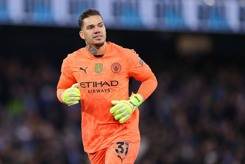 Новини спорту - Бразильський воротар Ман Сіті у центрі уваги клубів Саудівської Аравії