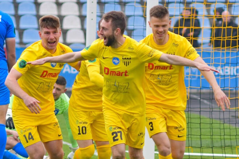 Новини спорту - Буковина в напруженому матчі вирвала перемогу у Вікторії в Кубку України