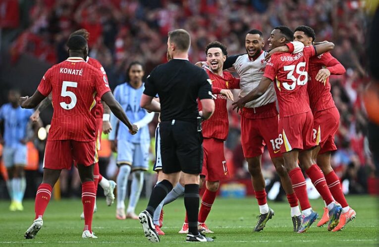 Чемпіон АПЛ удвадцяте: Ліверпуль наздогнав Манчестер Юнайтед